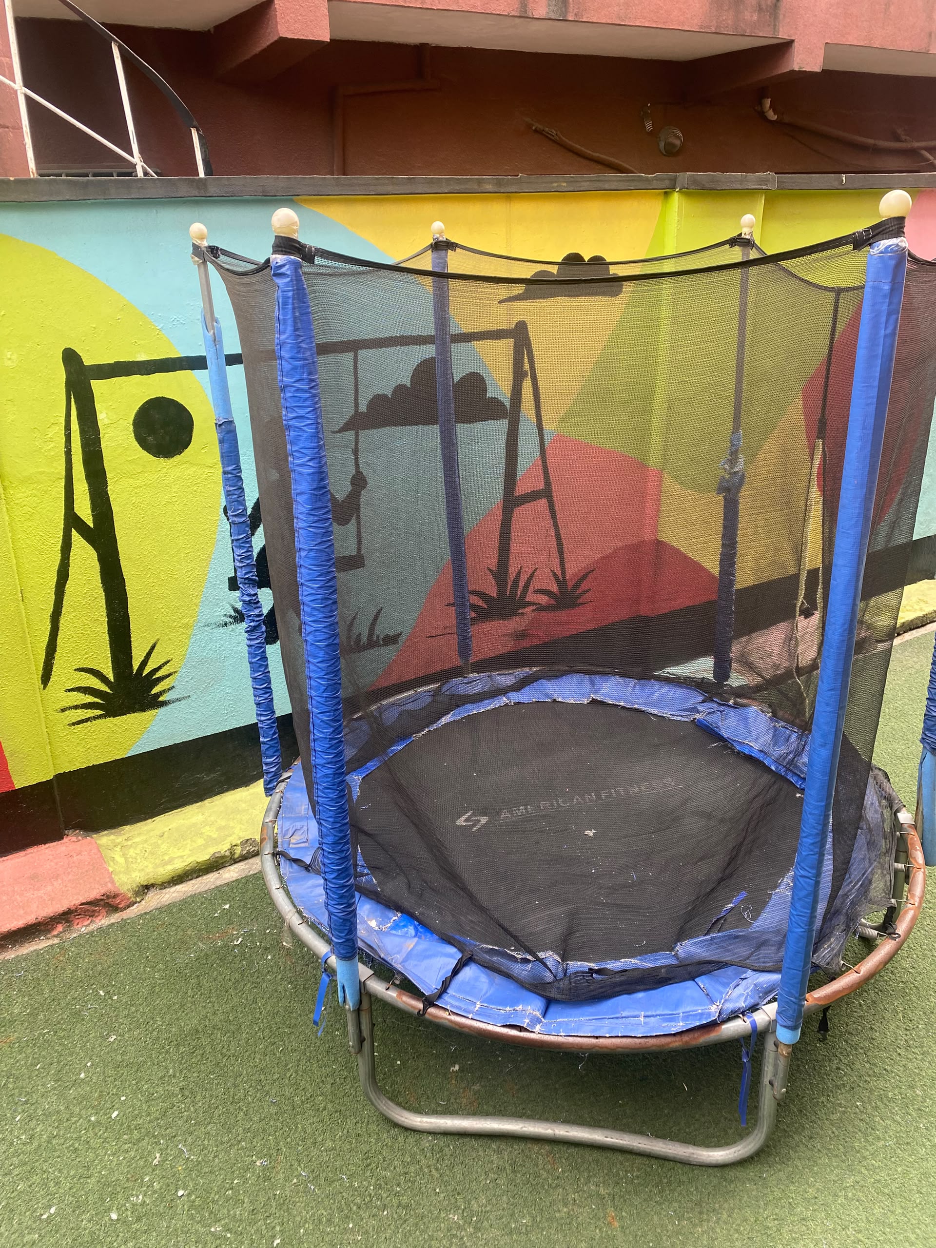 Outdoor Safety Net Trampoline Play Zone